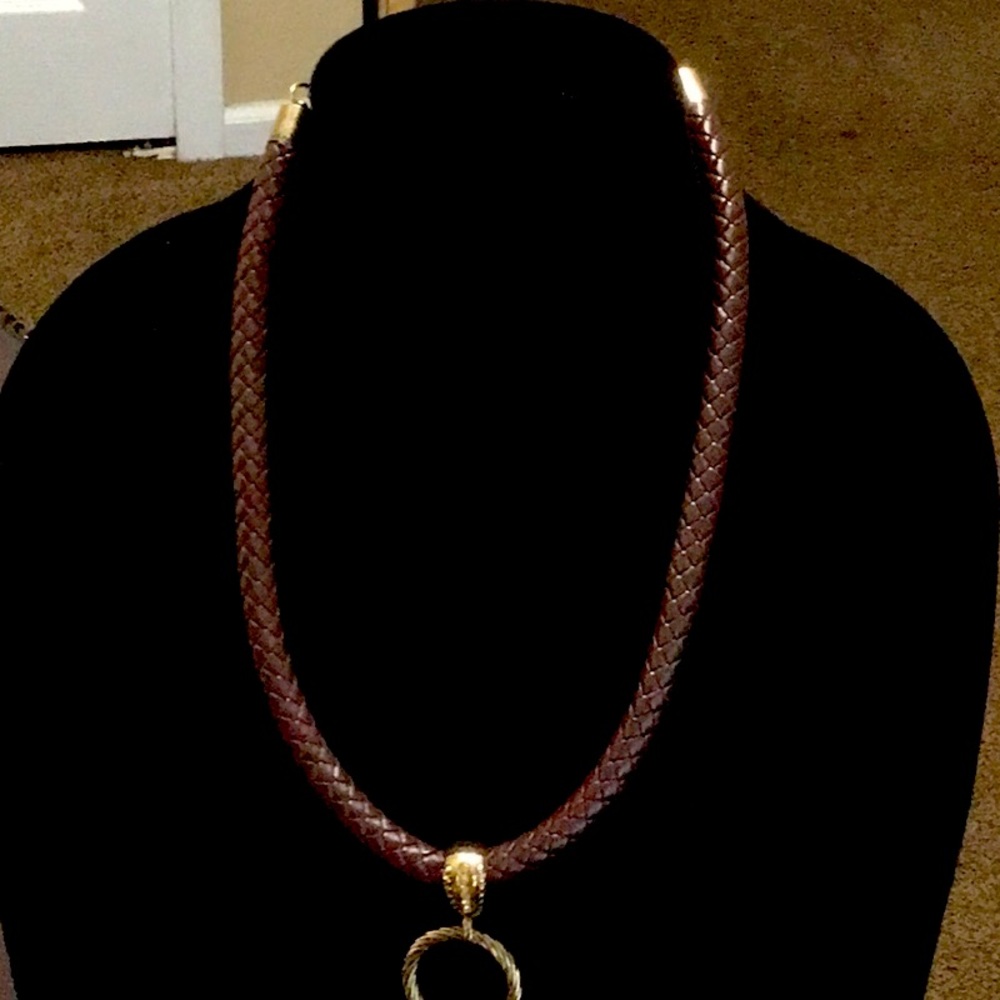 Hazelnut colored brown leather necklace